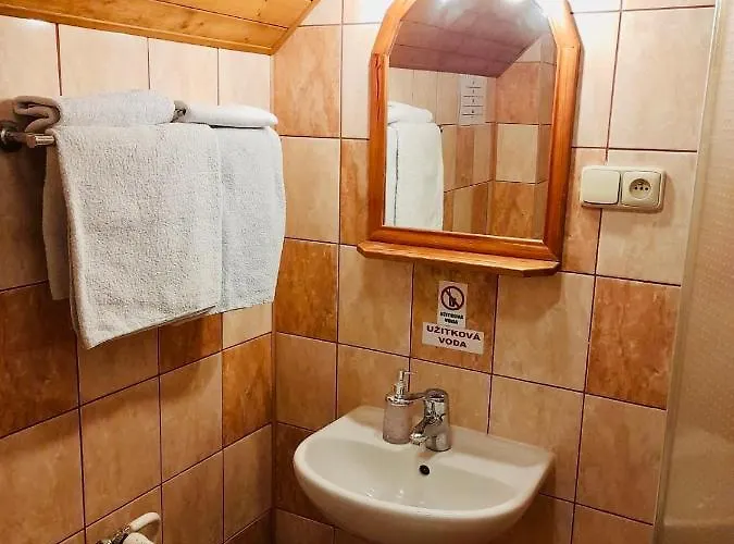 Guest house Restaurant A Pod Draci Skalou