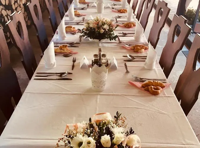 Restaurant A Pod Draci Skalou Guest house